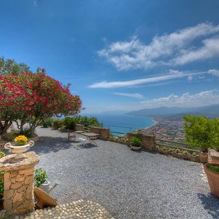 Villa Sole Borgio Verezzi Exterior photo
